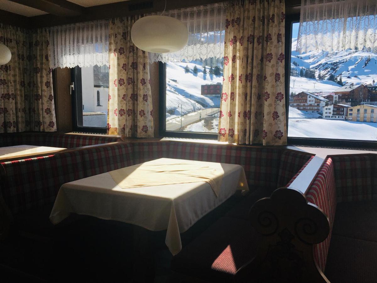 Hotel Garni Warth  Buitenkant foto