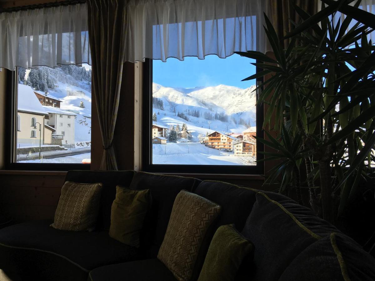 Hotel Garni Warth  Buitenkant foto